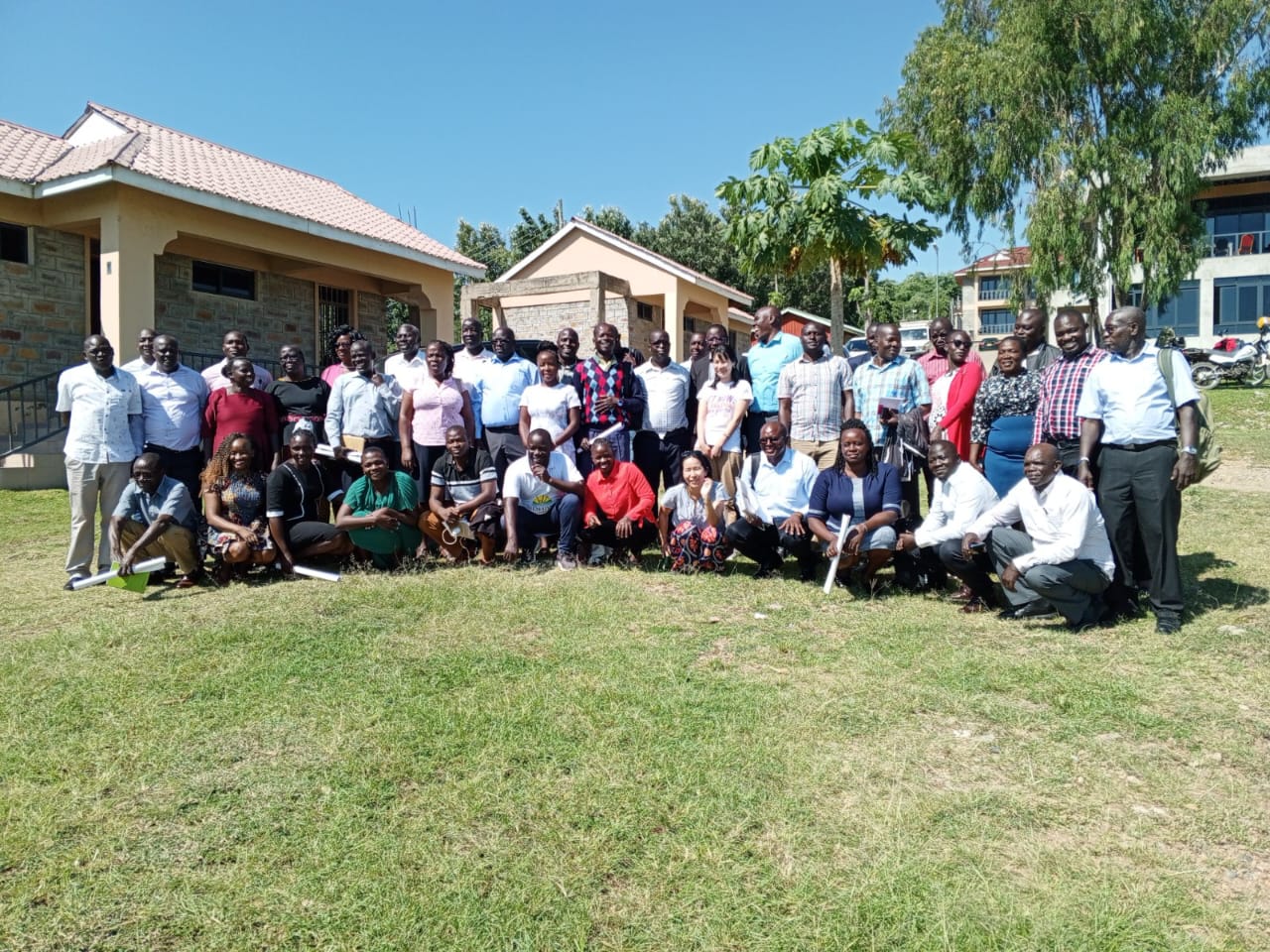 【JICA grassroot】We held a midterm project reporting session with Ministry of Health, Homabay!