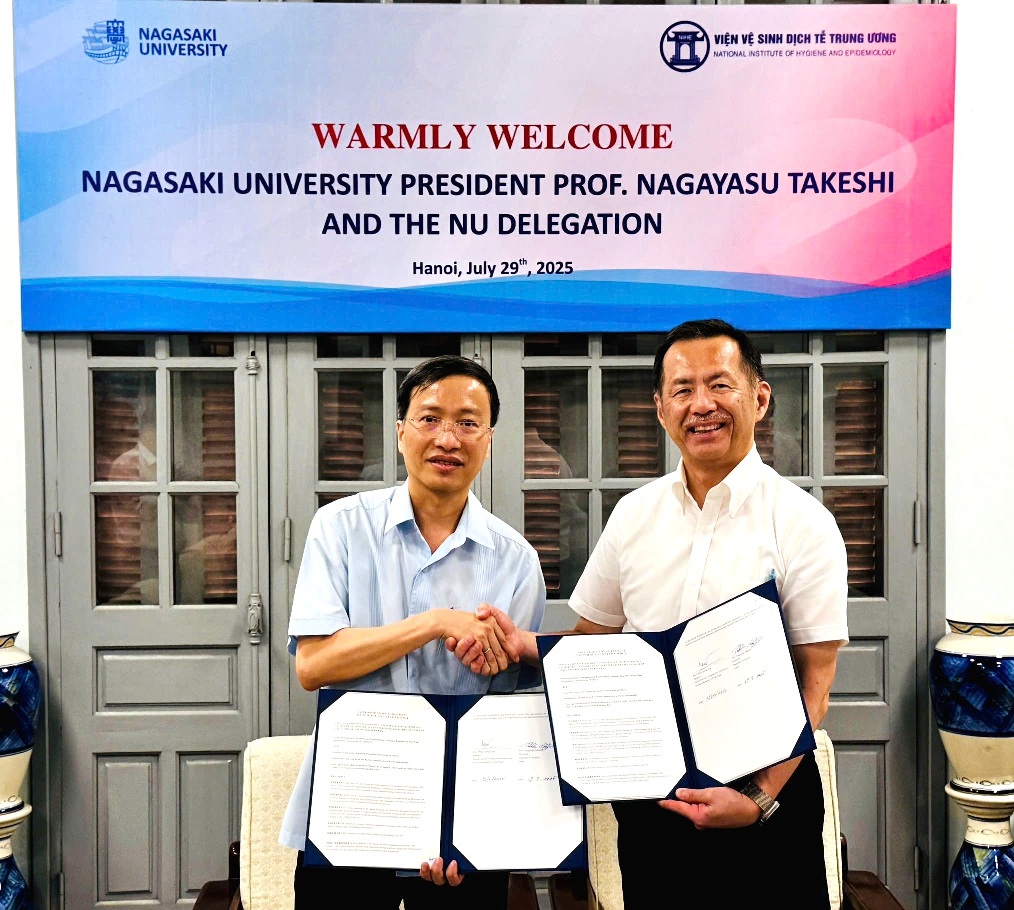 Signing of the Joint Research Agreement