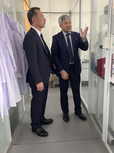 実験室の説明